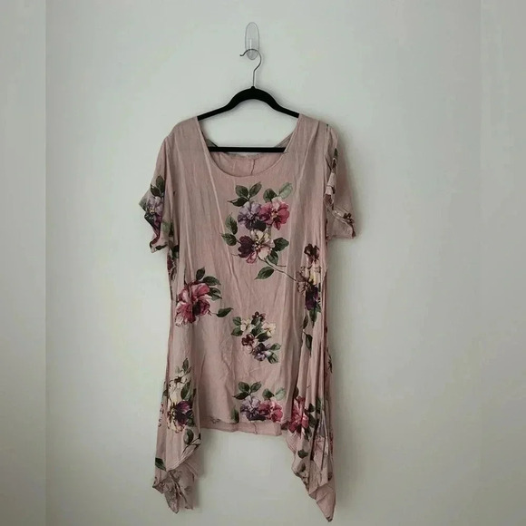 linen Tops - Made in  Italy linen floral tunic top open side